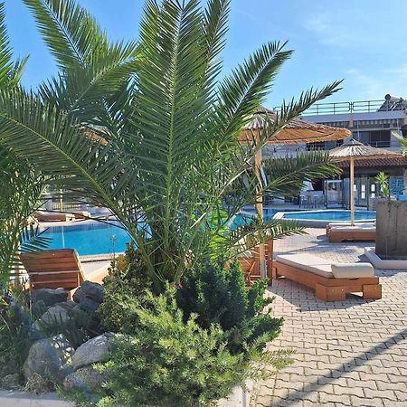 Hotel Palmera Sarti Exteriér fotografie
